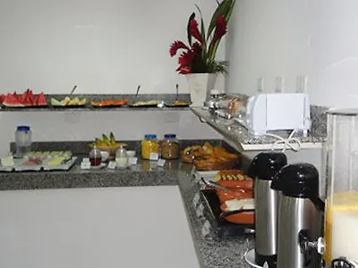 Hotel Saveiro Recife 2*,